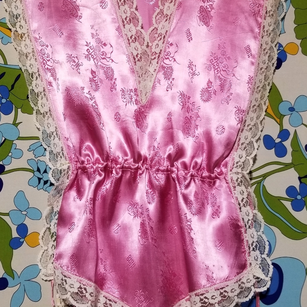 Shimmering,sexy pink 2 piece